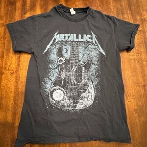 Vintage 2000s Medium Metallica Black Graphic T-Shirt